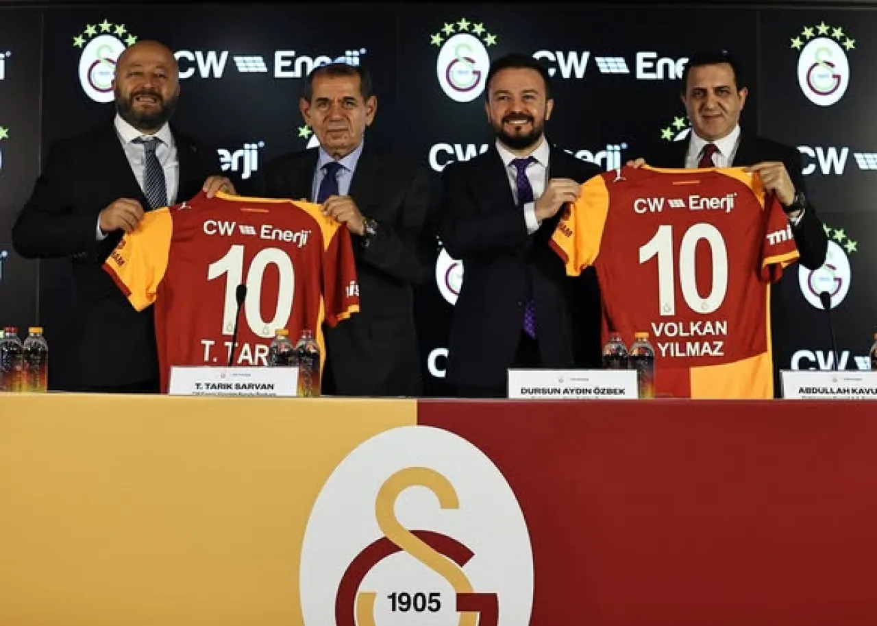 Galatasaray'ın Yeni Forma Sponsoru CW Enerji Oldu